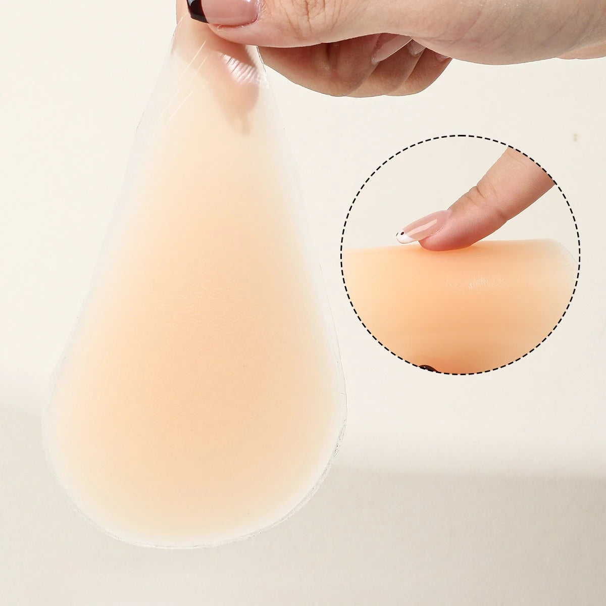 Reusable Invisible Silicone Anti-Exposure Stickers Stick Firmly Without Leaving Marks Waterproof Cover Pad Body Care Tools